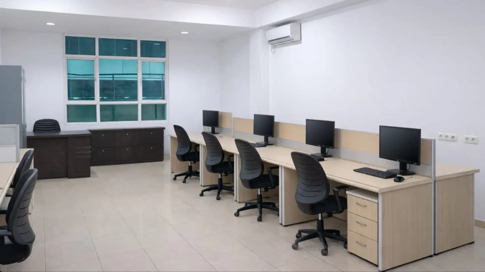 Ruang Rapat Eksekutif & Kemitraan